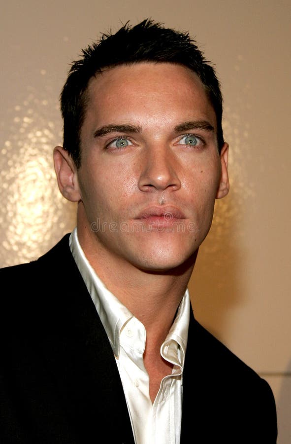 jonathan-rhys-meyers-attends-los-angeles-premiere-match-point-held-lacma-los-angeles-california-united-states-56512865.jpg