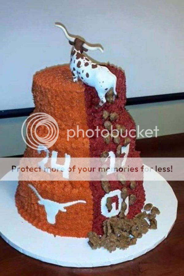 Texas_OU_bevo_manure_cake_zpszzgwbmjl.jpg