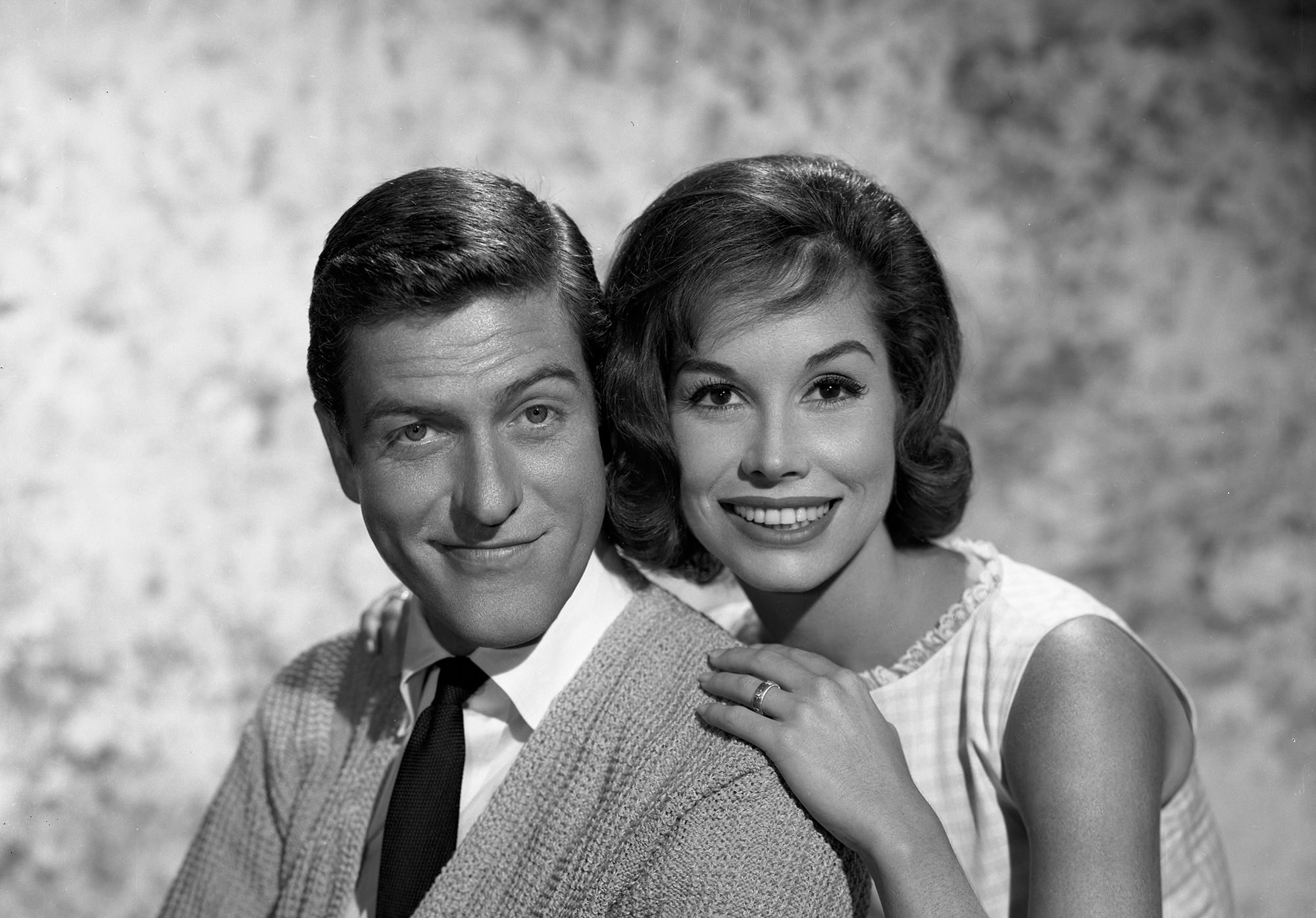 dick-van-dyke-mary-tyler-moore-tribute.jpg