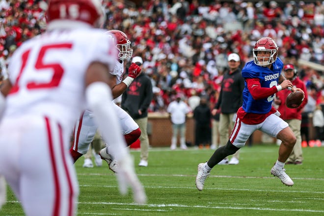 Oklahoma Red Team's Dillon Gabriel (8) looks to pass during a spring scrimmage game at Gaylord Family Oklahoma Memorial Stadium in Norman Okla., on Saturday, April 22, 2023.