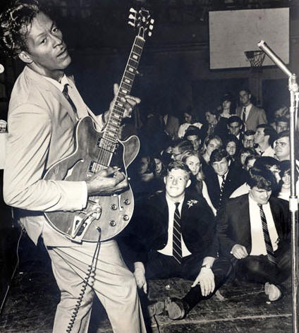 ChuckBerry2.jpg